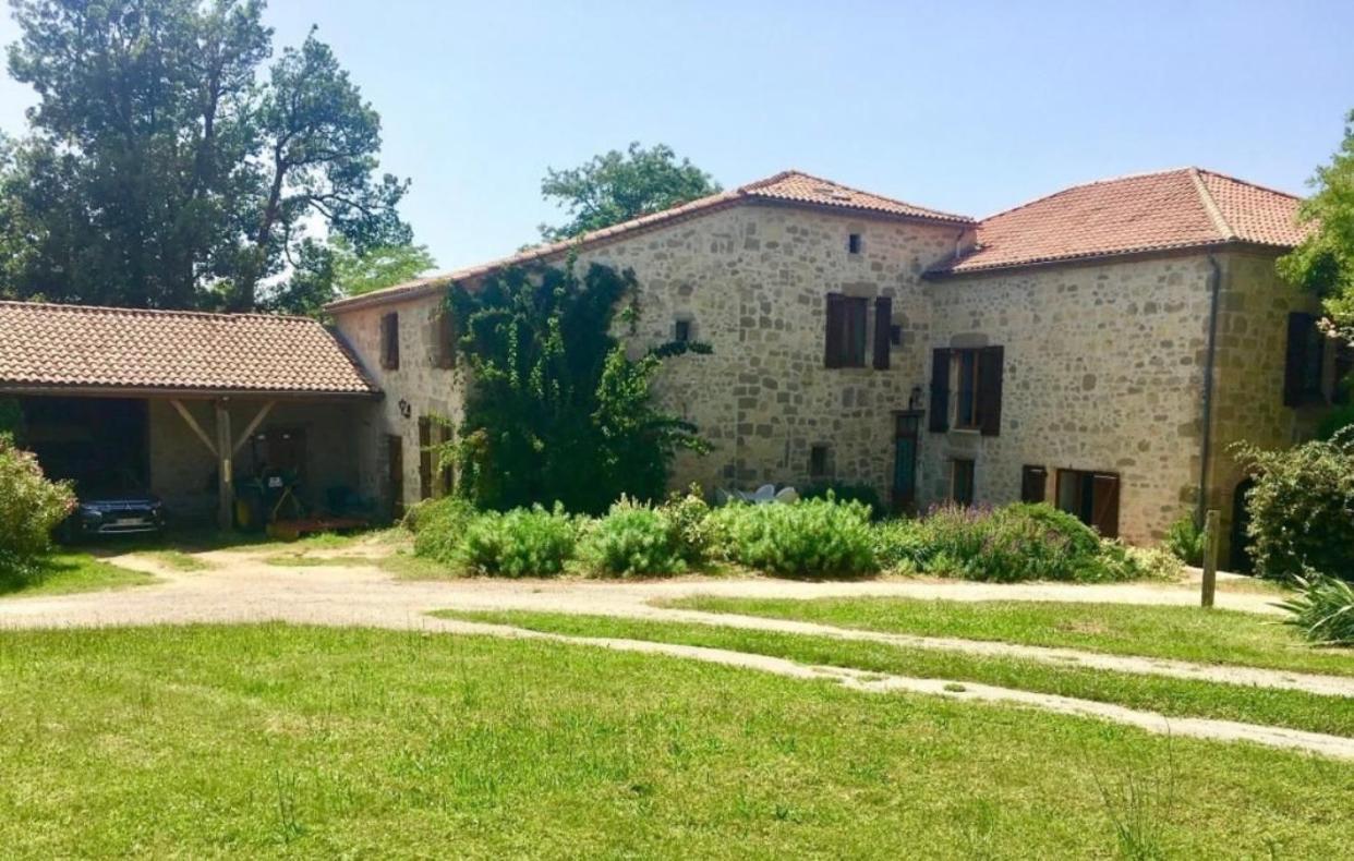 Chez Sophie -Chambres D'Hotes, Gite Et Gite Equestre Clermont-Dessous Exterior foto
